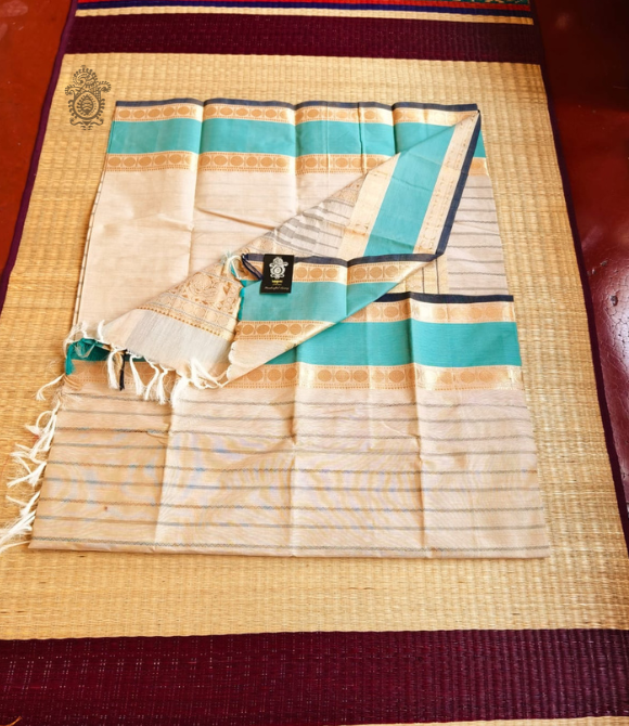 Handwoven Pure Cotton Kanchipuram Saree White